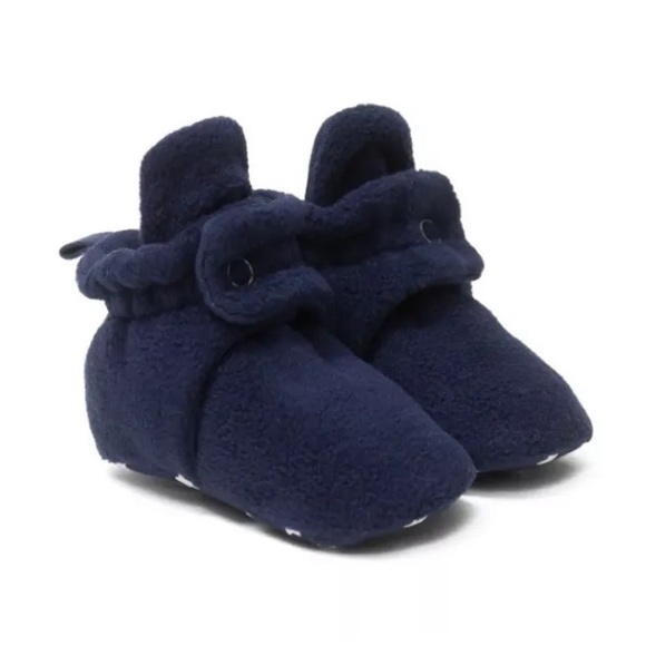 RO AND ME BY ROBEEZ Cozy Caleb Crib Baby Sneaker Bootie Navy + Ivory 12-18 Month - Picture 2 of 13